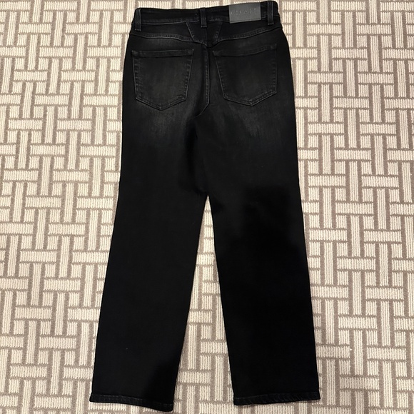 Closed Slim Jeans - Style Name Milo Size 26 - Picture 3 of 6
